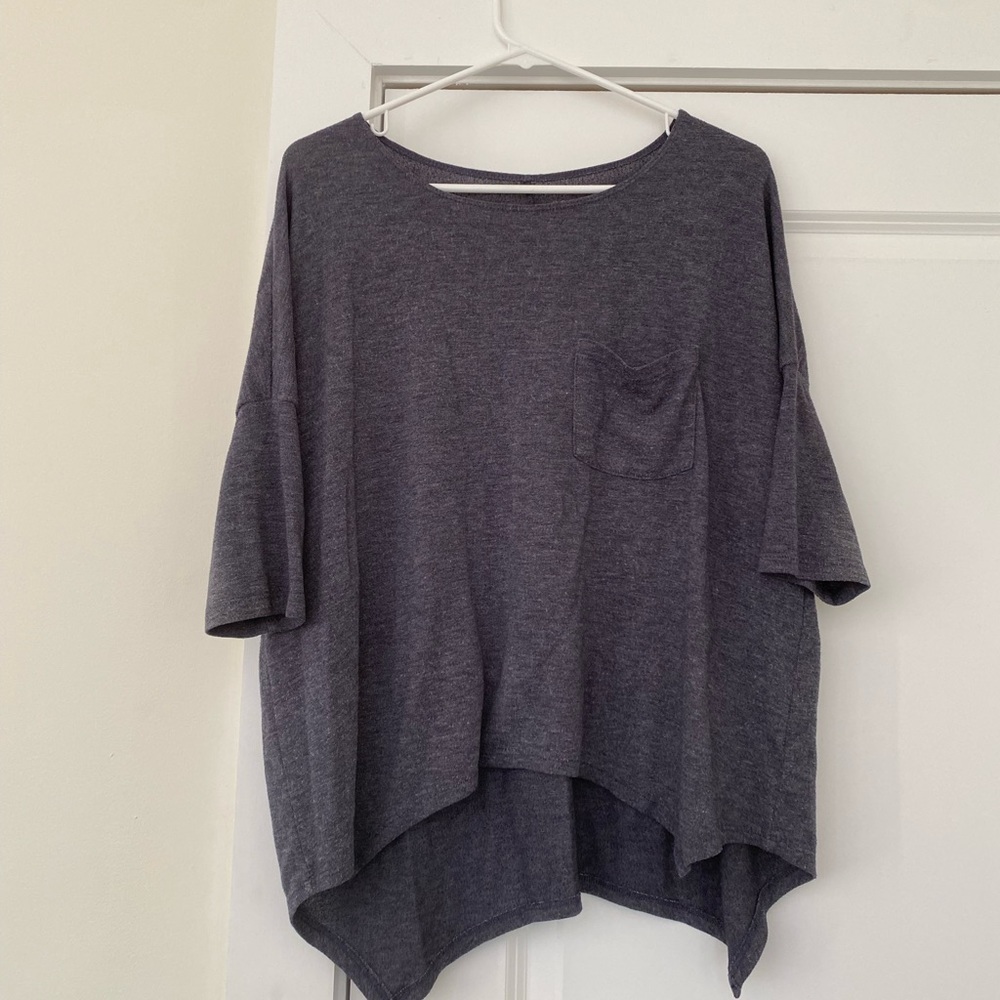 American eagle blue gray top
